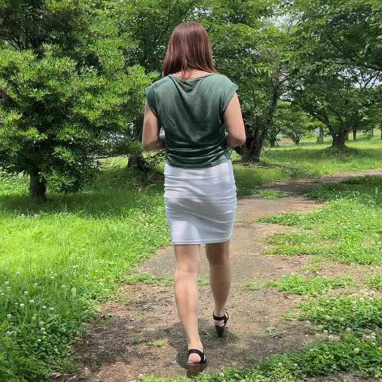 ノーブラノーパンお散歩奥さん
ゴールドプラン顔出しver
