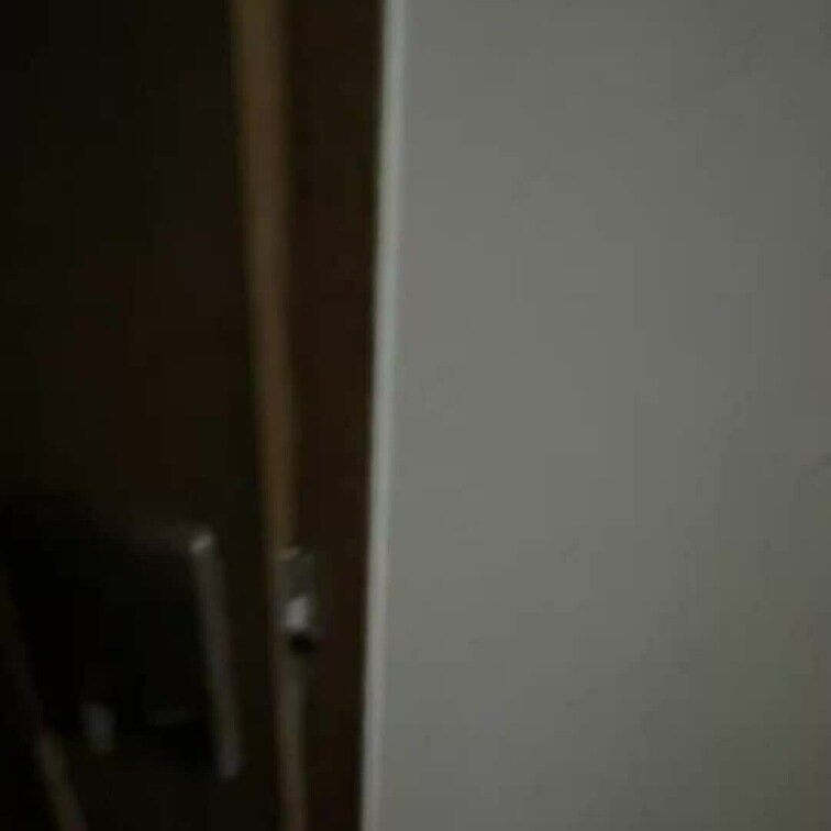 皆さんこんばんは☺️

変態シリーズ編!!フェチ動画🎥
今回の投稿は肉便器natsuです！
扉を開けばどエロい姿