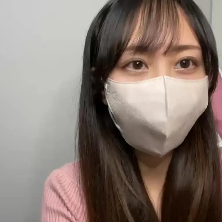 【あず 23 歳】

あずさんのライブ配信動画です
生ライブ配信だと、1 回の有料配信を視聴すると、おおよそ平均 