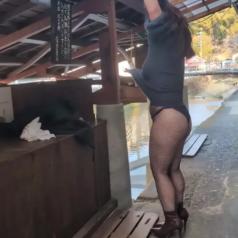 人気デリ妻のゆいママのプライベートは💖
やっぱり温泉♨️