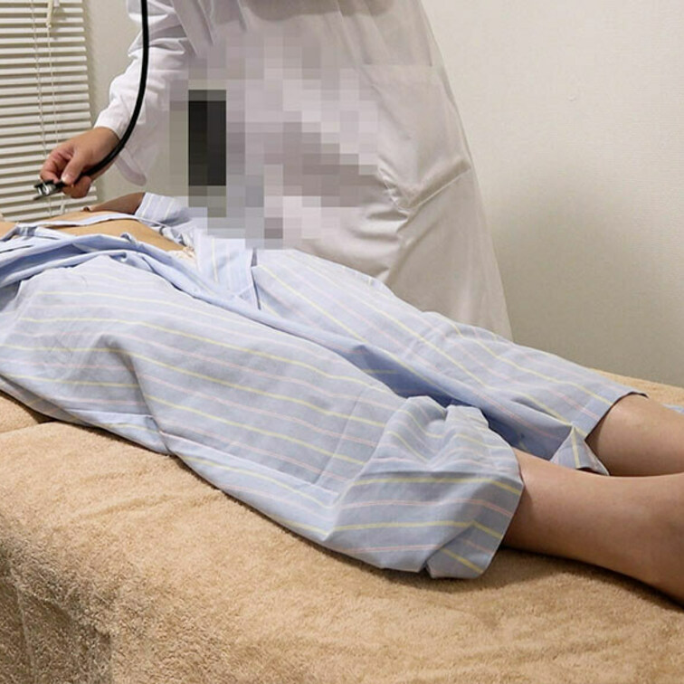 少ししか分からないかも知れませんが
乳首が勃ってますよこの女性、、、(>_<)

動画詳細はこちら！！！
htt