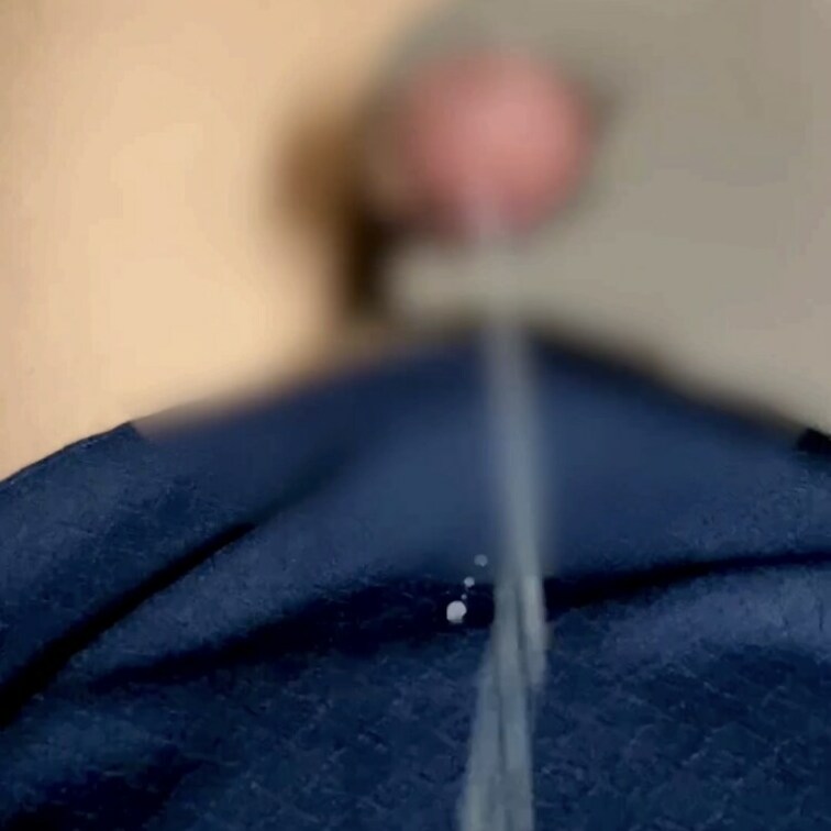サービスオナ動画❤️

ニーハイを手に装着してローション手コキ🥰
凄い勢いで服射🥰めっちゃ飛んじゃいました💦