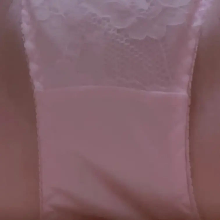 ムラムラしておまんまん触ってたら染みパンになっちゃった…(〃ω〃)一緒におなにーしよ？