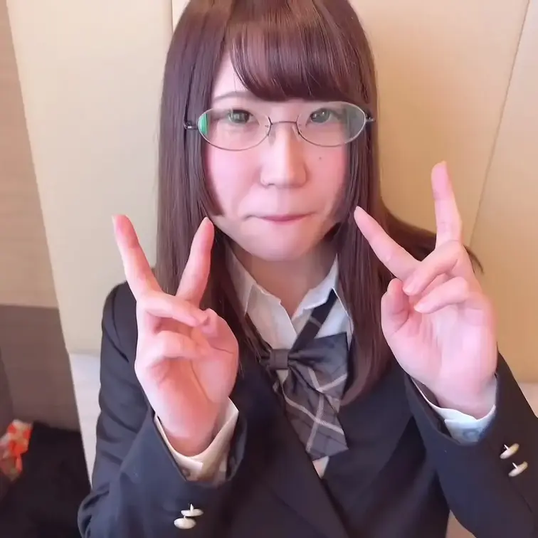 【 地味眼鏡女子 】sample動画