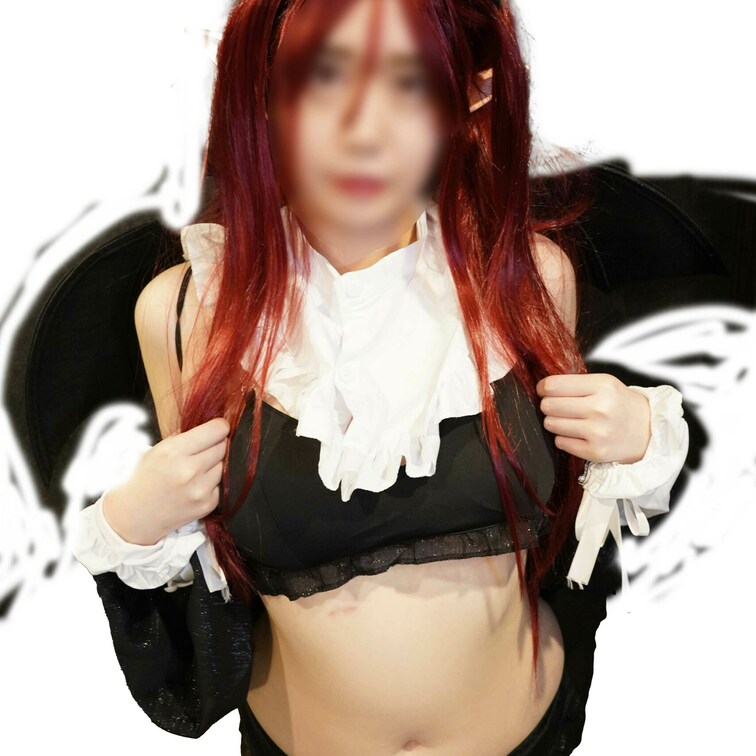 いつも応援ありがとうございます。
今回は巨乳モデルさんにご出演いただきました。
喜〇川〇夢（制服Ver）に続き、サキ