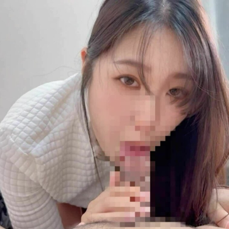 主観★超濃厚生フェラチオ＆玉舐め
主観で外カメラ撮影なので臨場感凄いんです！
抜き過ぎ注意★