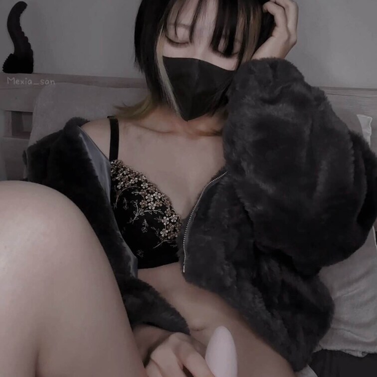 すこしだけセクシーに・・・？1/2
新しい玩具も登場です🙌