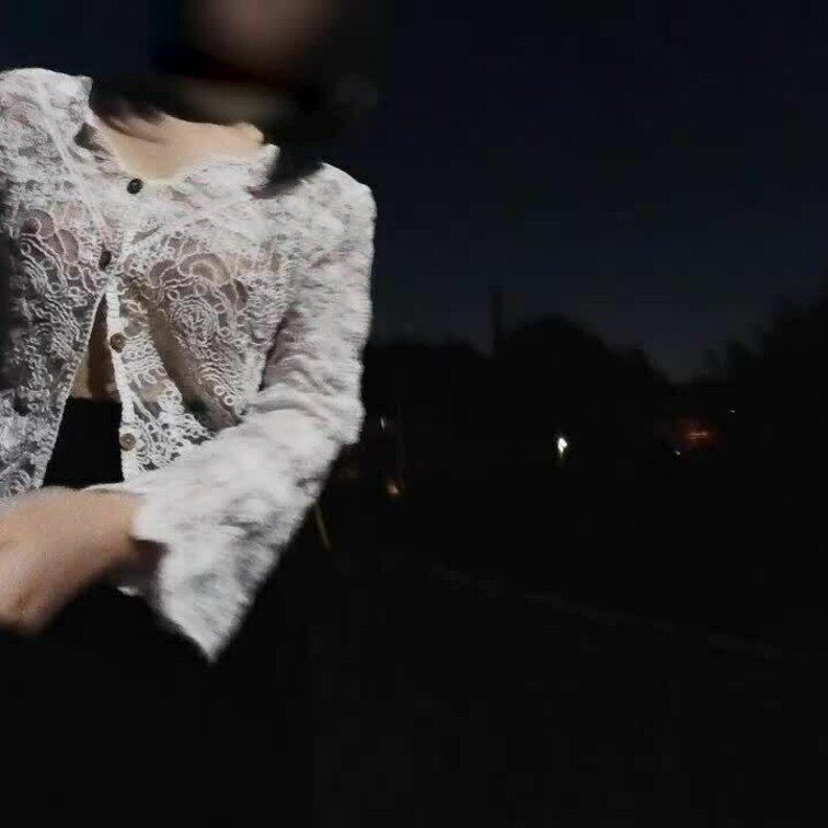 自撮りカメラの性能テスト🙆🏻‍♀️
どれくらいの明るさがあれば
どれくらい撮れるか分かってきた❤️‍🔥
