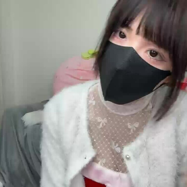 【みれい 20 歳】

みれいさんのライブ配信動画です
生配信だと、1 回の有料配信を視聴すると、おおよそ平均 5