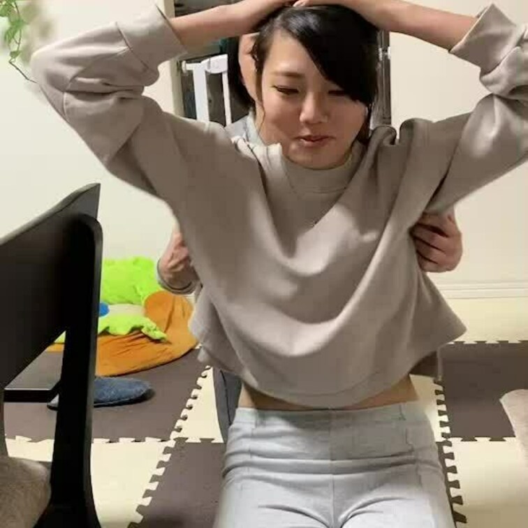 皆様いつもご購入ありがとうございます☺️
今回のくすぐり動画はこちらです👍

是非見てあげてくださいね(  ˆОˆ