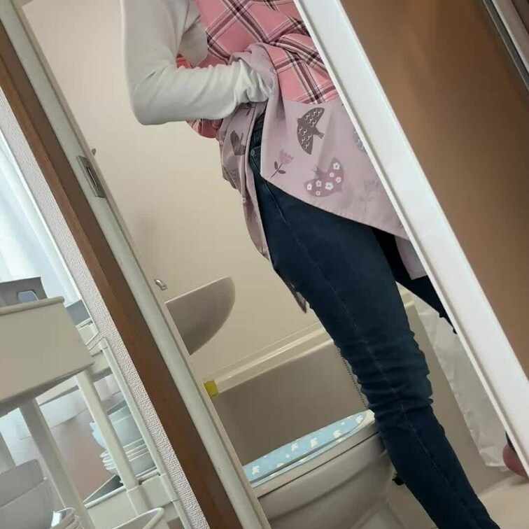 早くいきたいのに…🚽
このボタン全然外れない👖😣