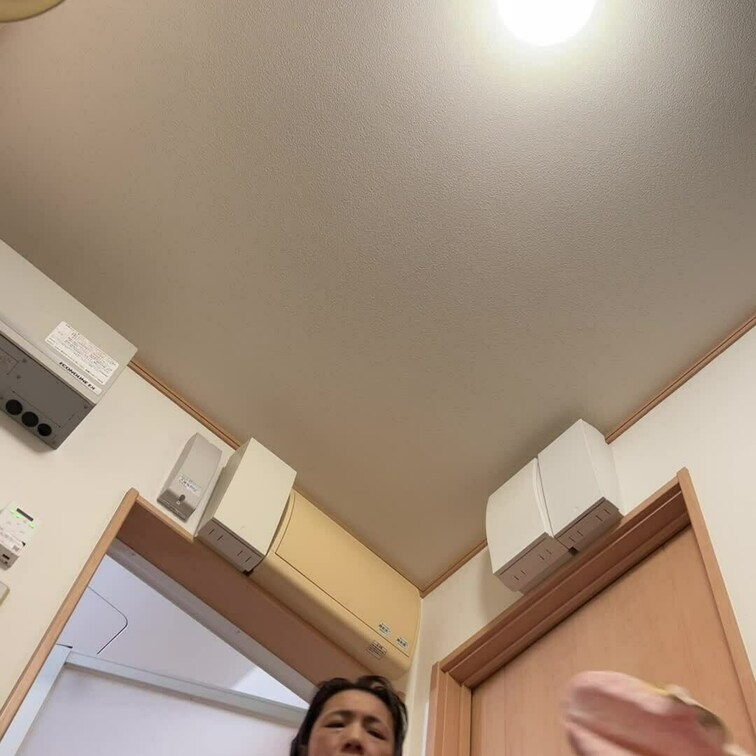 下からの妻様❤️
風呂上がりのお着替え中😍
垂れパイがいやらしいです❤️