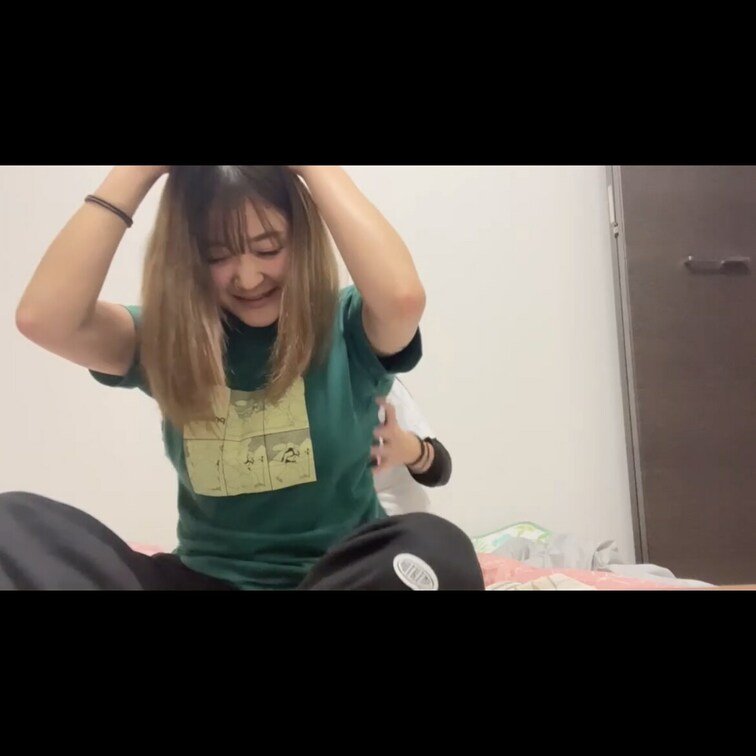 皆様いつもご購入ありがとうございます☺️
今回のくすぐり動画はこちらです👍

是非見てあげてくださいね(  ˆОˆ