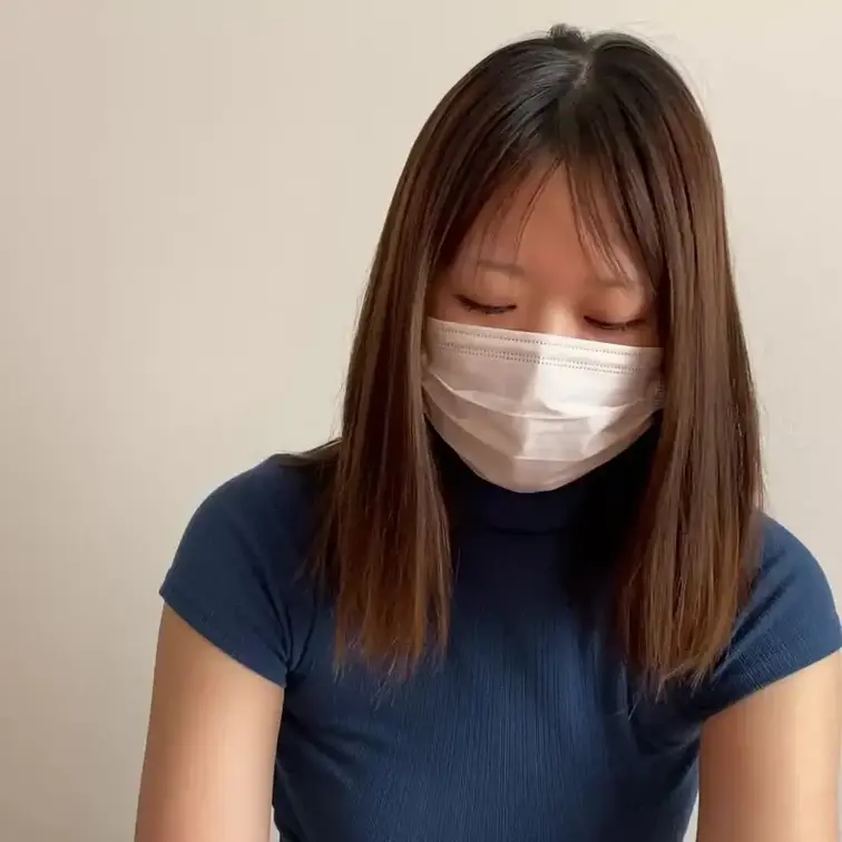 開始30秒で騎乗位生挿入❣️
前戯一切なし、超早漏で5分で服の上に射精しちゃってます💦
半年前に期間限定で公開し即完