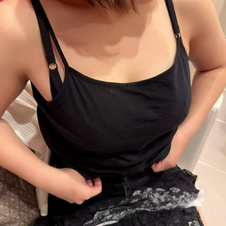 マウスオープナーで潮吹きオナニー💕咀嚼、トイレ鑑賞など…
約16分半のまとめ動画。
【mr】33歳ぽっちゃりボディー