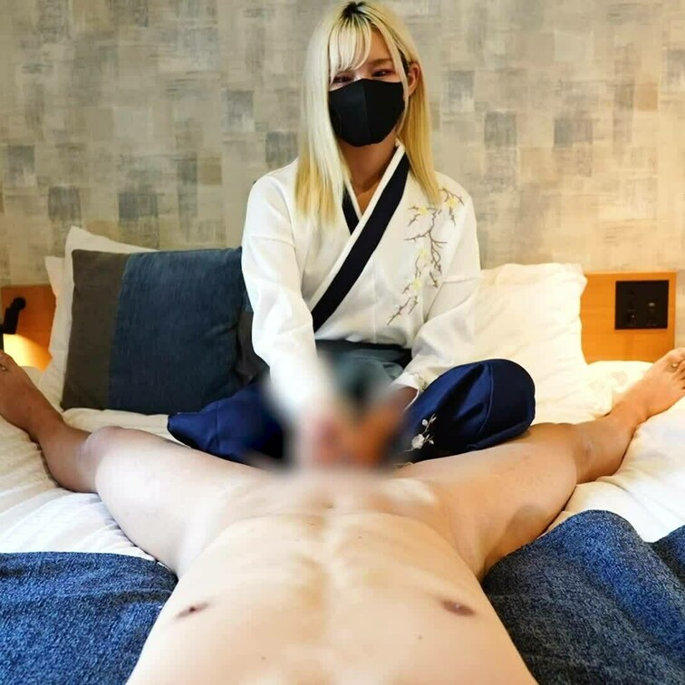 くすぐりにも弱い感じだったから、イきそうになったらくすぐる、またイきそうになったらくすぐるって事 をしてみたよ😎

