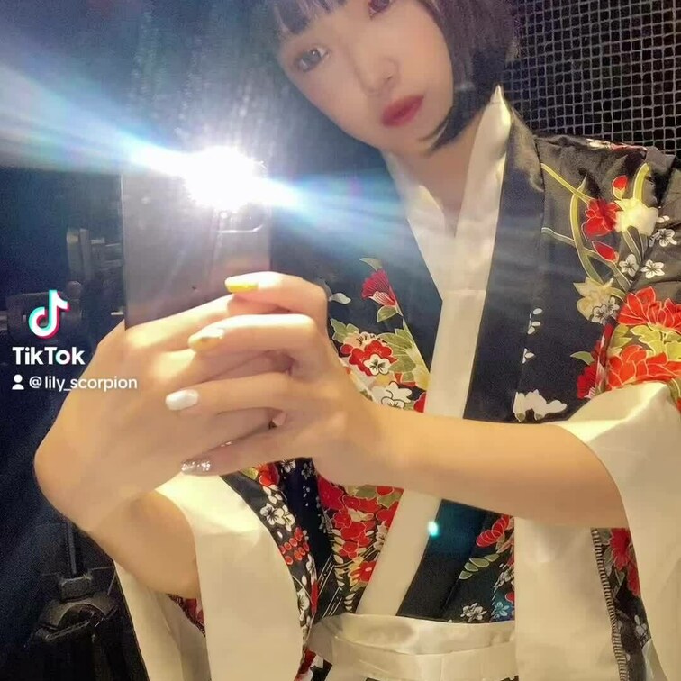 ノリで撮ったTikTokを気分投稿📸
