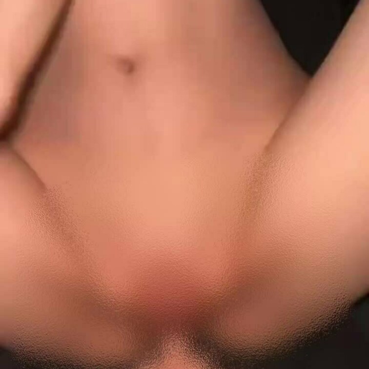美マンパイパンで敏感なキャバ嬢と。
 おっぱいは大きくないけどスレンダーで綺麗な女性です。とっても感じやすくすぐにびち