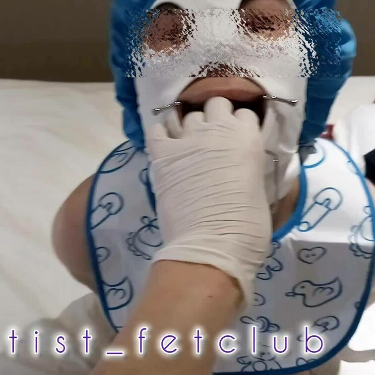 口腔内触診（口内責め）