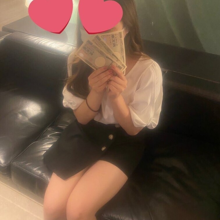 人妻ちゃん
困ってるって言うのでパパ活
○○○もいるって言ってたけど…お金の為なら…と言う事でした🤔💖