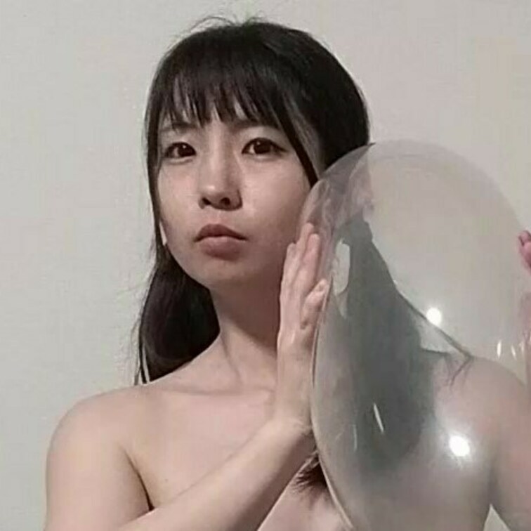 ⚠️【豪華VIP見放題∞】に含まれています。

コンドームを風船にして遊びます。
