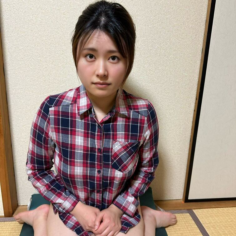 ちょっとおばさんすぎるかな？



#熟女
#オナニー
#素人
#巨乳
#シングルマザー
#スマホ撮影