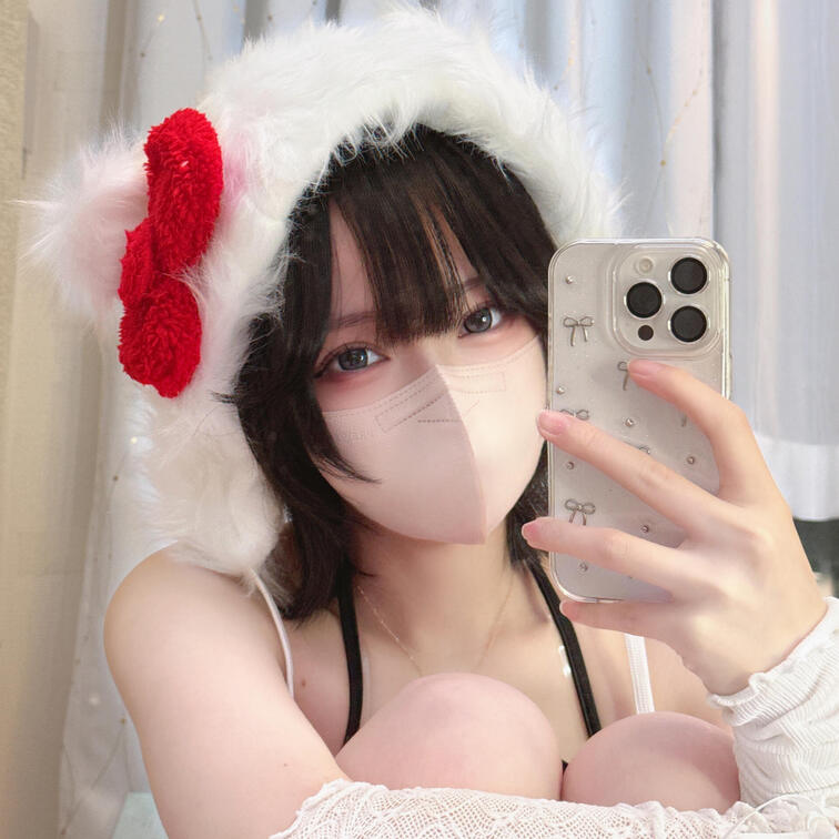 きてぃーちゃんはかわいいですね

ふわふわもこもこに包まれて幸せです