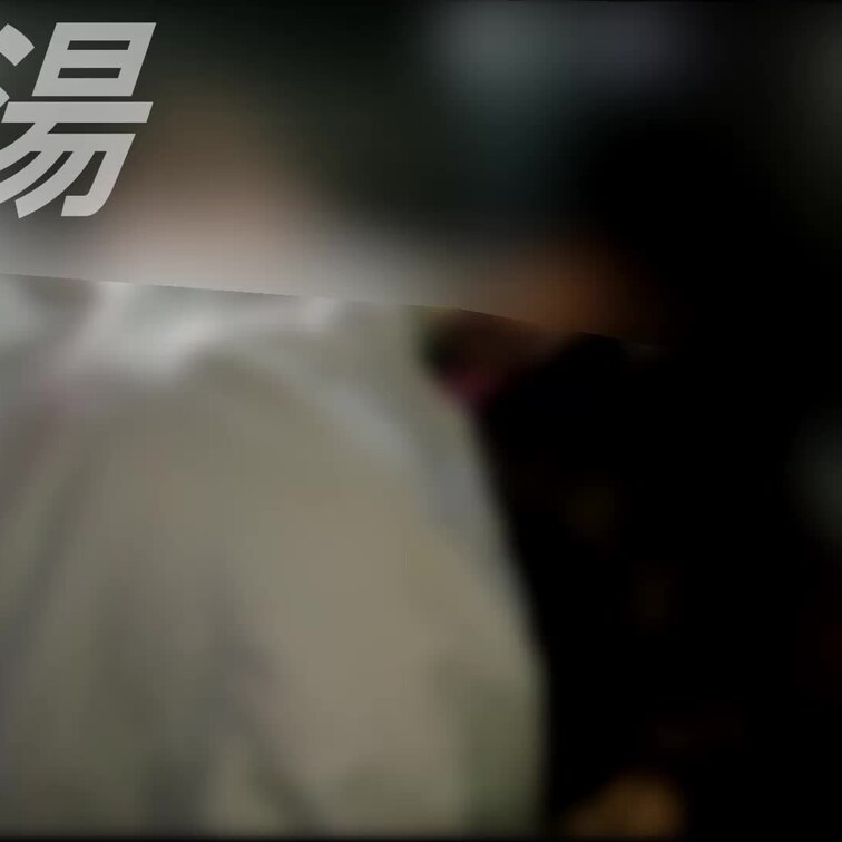 21 20の続きでスイッチ入ったのでオナホになってもらってる動画です。

夏のカーセックスは暑いですね。
初ハメ潮
