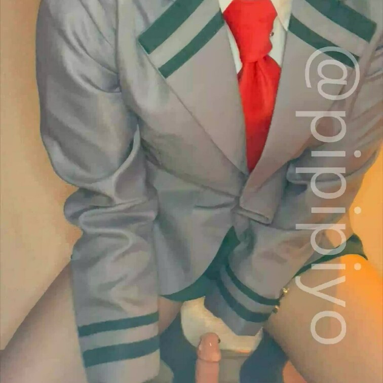 いいね押してね♡
ヒロアカお茶子ちゃん風コスプレ♡
おちんぽディルドで本気オナニーしちゃいました♡久しぶりのおちんぽ