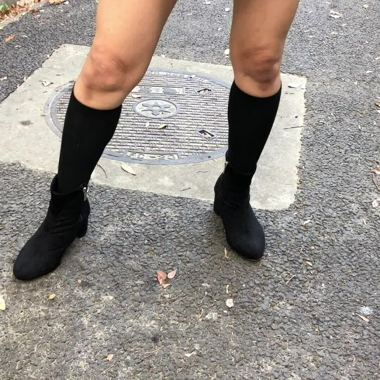 白のTバックってチラッチラッとみえる中心が少しやらしいですよねー☺️