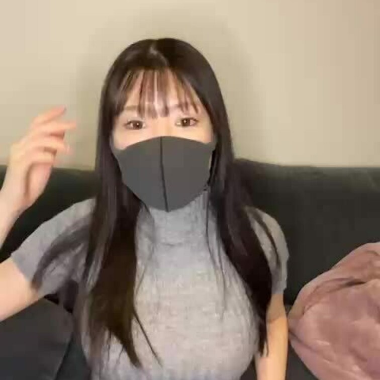 【ほなみ 24 歳】

ほなみさんのライブ配信動画です
生配信 だと、1 回の有料配信を視聴すると、おおよそ平均 