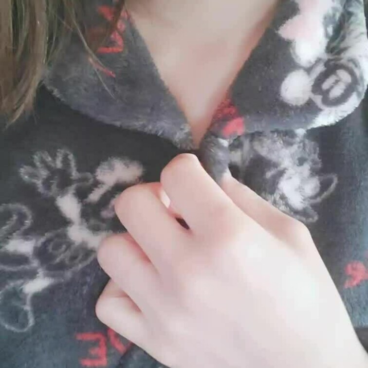 お着替え中…👕\(*´Д｀*)/🩲
