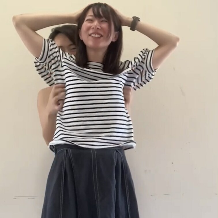 
皆様いつもご購入ありがとうございます☺️
今回のくすぐり動画はこちらです👍

是非見てあげてくださいね(  ˆ