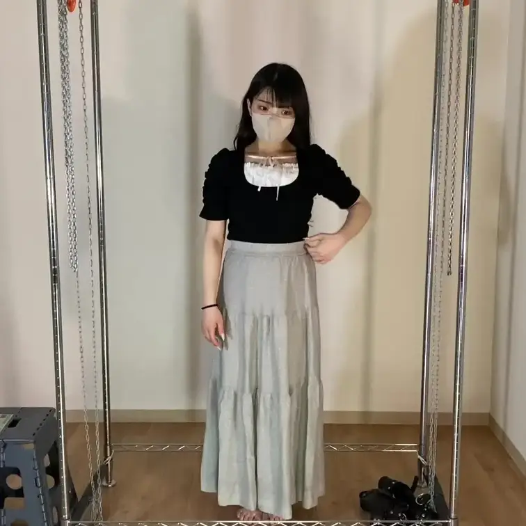清楚系巨乳美少女
【福井みれい】ちゃん

今回は私服姿の福井みれいちゃんを
脱がせて上半身裸にして
くすぐり倒