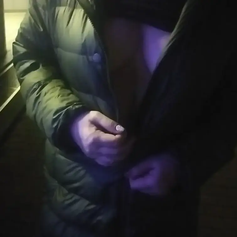 ♥️露出♥️
ダウンコートの下は。。。