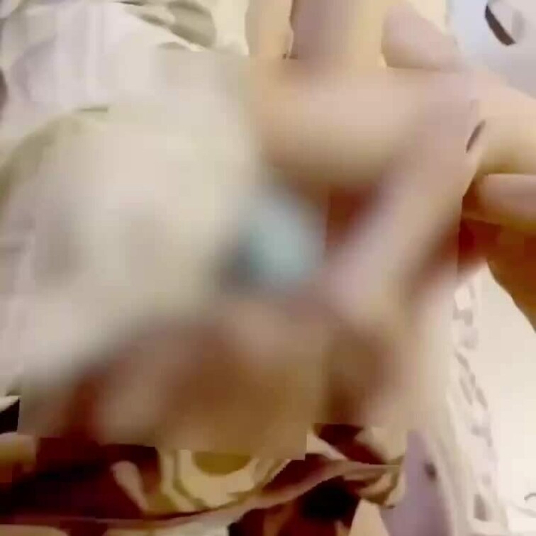 寝取られ動画の第4弾目…

寝取られM旦那の極みである旦那と妻から他人棒へのご奉仕…

情けないドM旦那はビクト