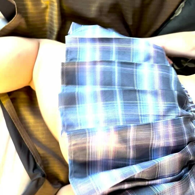 貢納プラン限定動画！ミニセーラーでアナルセックス！えちえちなハメ撮りになってます！アナルに中だしされちゃいました…