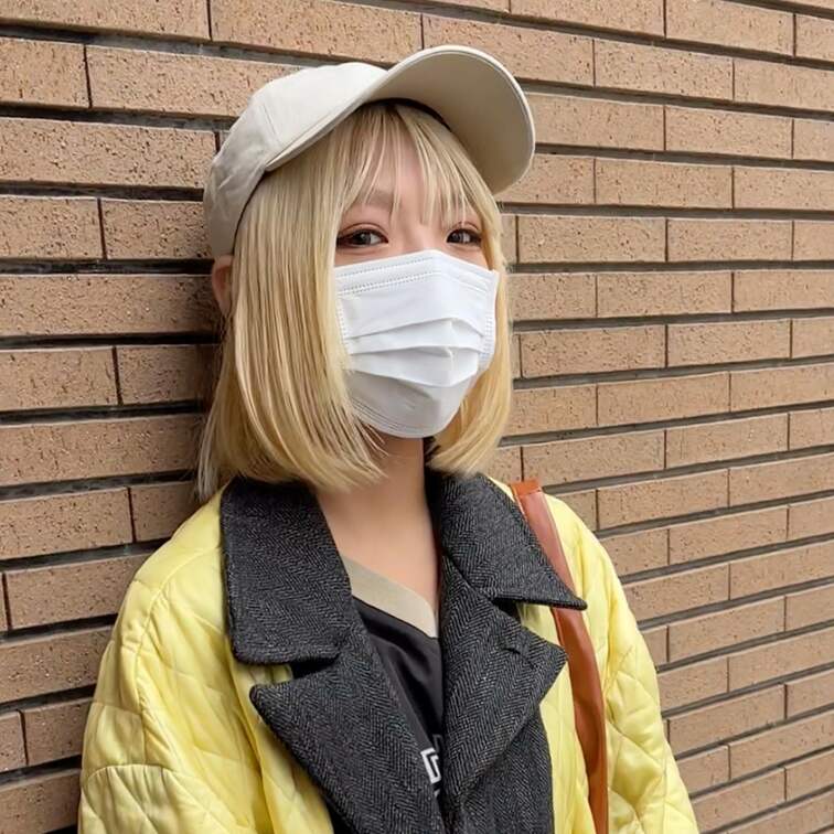 #148【KOTOMI 21歳】
今回ストリートスナップに協力してくれたのは、個性的な切り替えコートがポイントのKOT