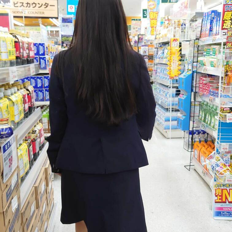 非常階段で仕事帰りのスーツOLと生ハメ

女性のデータ
23歳
157㌢
Dカップ（乳首小さめ）

場所　