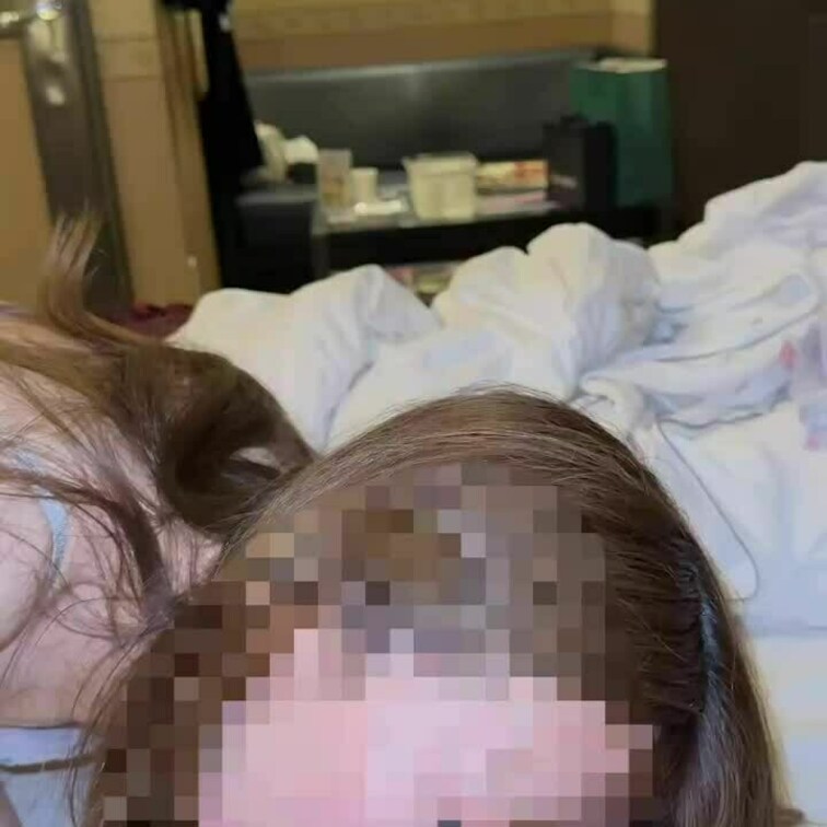 めるちゃんのアナル舐め😍
『綺麗なピンクだよ😝』アナルに舌を入れてました。