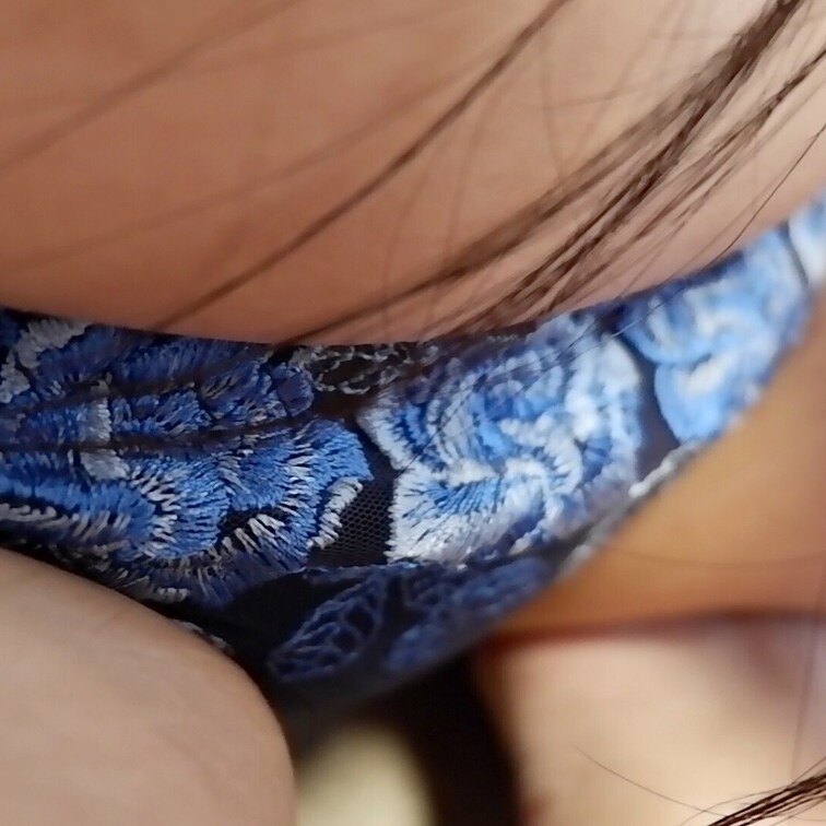 みずきの次回動画の予告画像です。下着グラビアポーズの接写です。30日夜公開予定。

セクシーアイドル虎の穴・みずき編