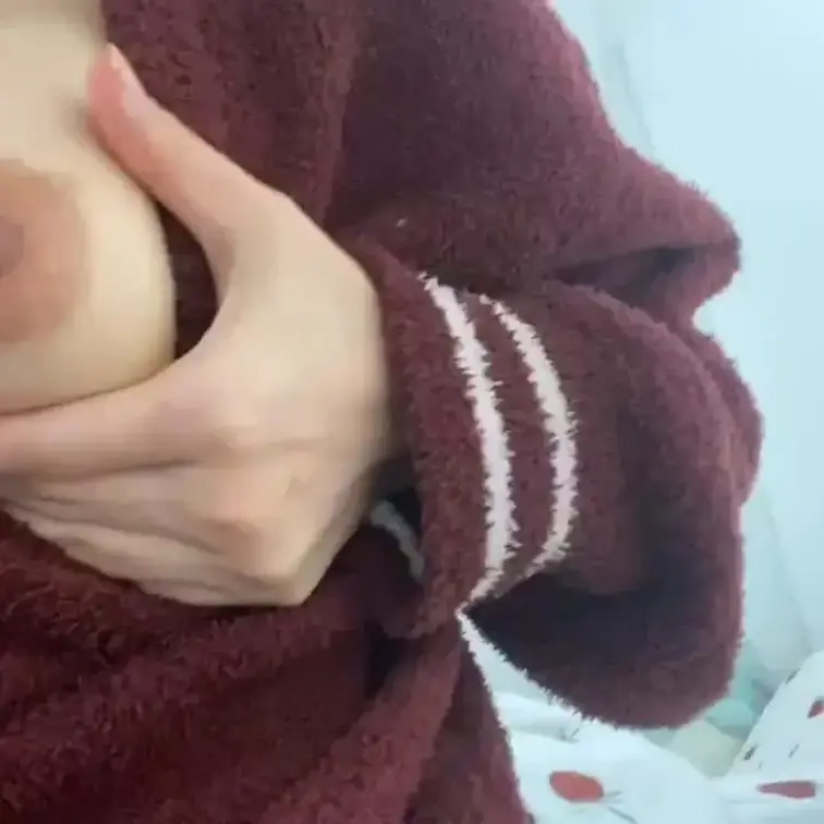 20の時母乳出てたんだよね笑