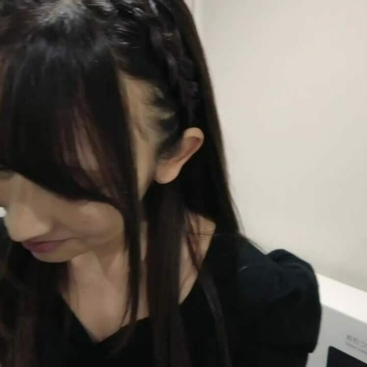 遂にLAST❤️神乳グラドルあやかちゃん❤️最初で最後の羞恥お散歩プレイ❤️周りを気にしながら遠隔ローターを仕込んで公衆