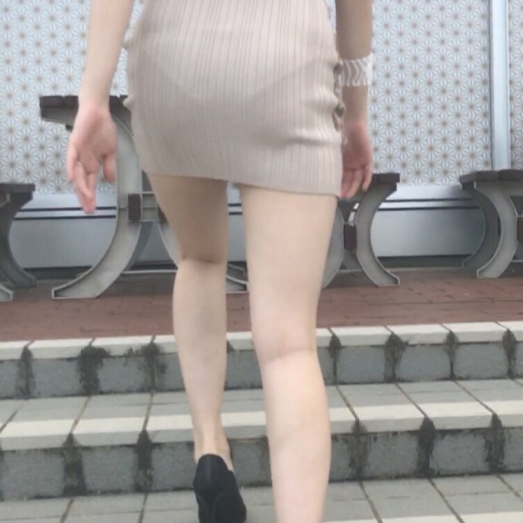YouTubeアップしました!
https://youtu.be/5xbfQ66H-8k
タイトミニワンピースでお出