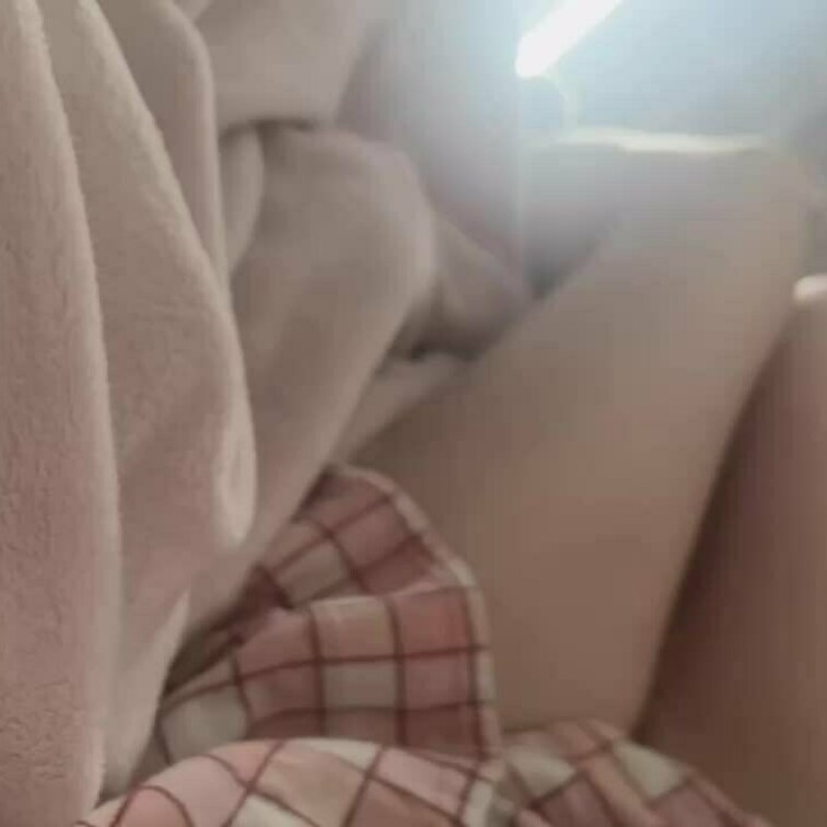 朝起きてムラムラしたのでさわっちゃいました♡♡
