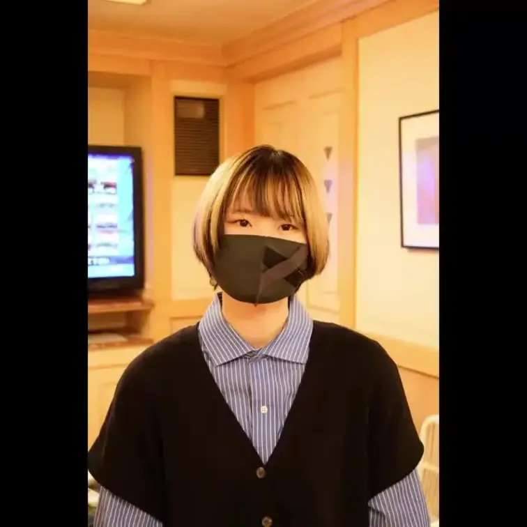初めてのROM「ファーストナイト」のDLverです
音声✕３と写真をまとめた約３７分のスライドショーとなっています