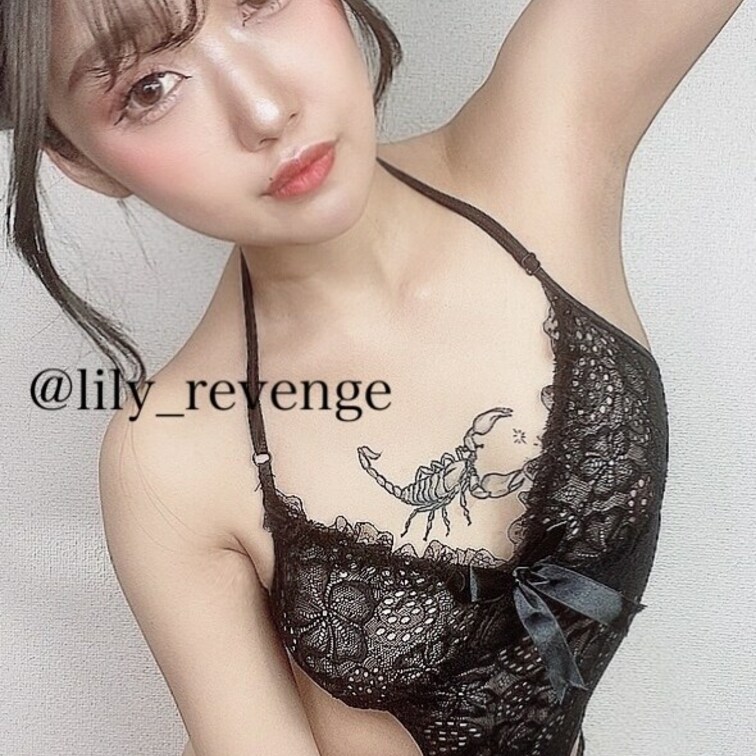 黒レースレオタードの
踊ってみたなど見てくれましたか？？

今日は写真投稿なので
無料プランの方にも写真を🎁💞