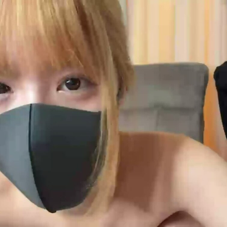 【みれい 20 歳】

みれいさんのライブ配信動画です
生配信 だと、1 回の有料配信を視聴すると、おおよそ平均 