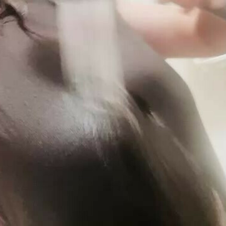 着衣シャワー（ちょっと首が映ってる💦