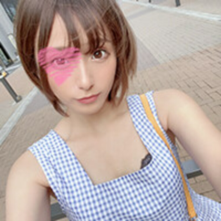 【初撮り素人】ミニマム美巨乳中出しマンコ映像流出!!小さいのにオッパイ出て感度も良好!!がしがし中出し連続射精保証のバリ